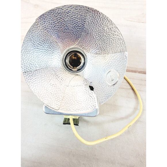 Vintage 60s Ferrania Flash in Original Case Made in Italy - Picture 2 of 14